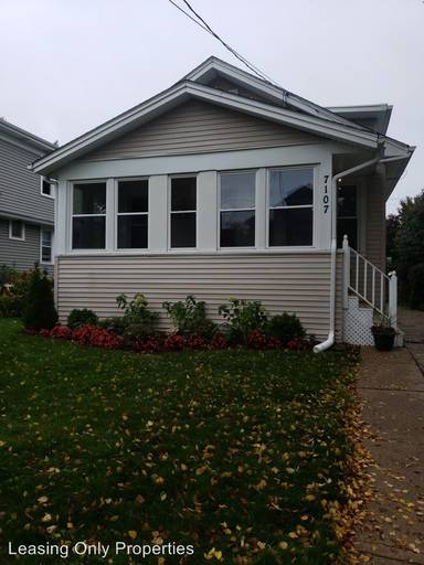 Main picture of 7017 27th Ave