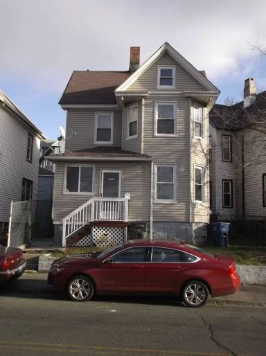 Main picture of 110 Huntington Rd