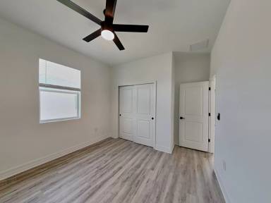 Main picture of 17159 Arthur Ave
