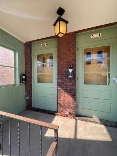 Main picture of 513 N 1st Ave W