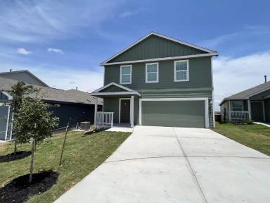 Main picture of 6623 Scarecrow Way