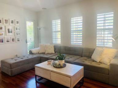 Main picture of 2682 Bellezza Dr