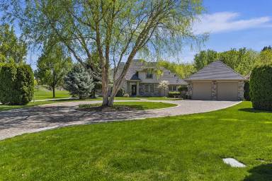 Main picture of 2987 S Whitehaven Pl