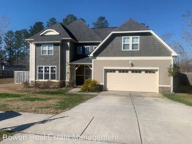 Main picture of 703 Stagecoach Dr
