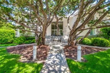 Main picture of 21 Willow Rd