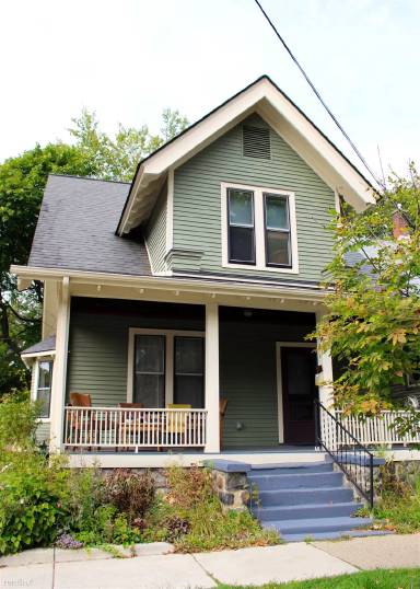 Main picture of 564 S Ashley St