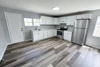 Main picture of 4850 16th St