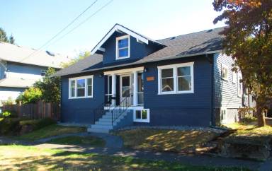 Main picture of 1208 N 10th St