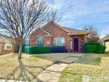 Main picture of 7605 Naples Ln