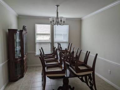 Main picture of 5206 Gerent Ln