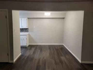 Main picture of 17701 Park Blvd