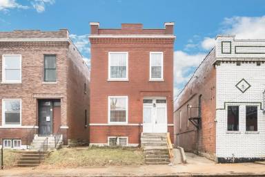 Main picture of 2908 Chippewa St