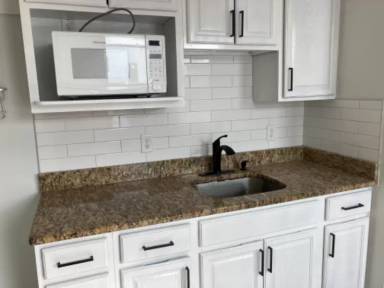 Main picture of 42 E 19th St