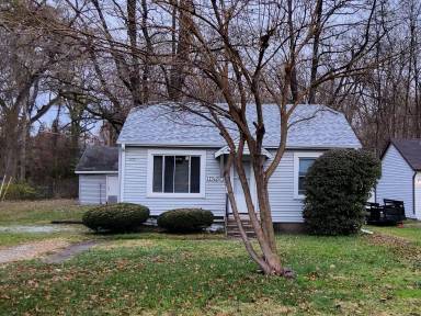 Main picture of 17312 Lathrop Ave