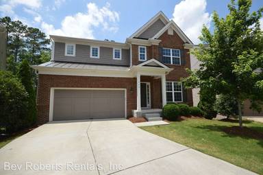 Main picture of 905 Green Alder Ct