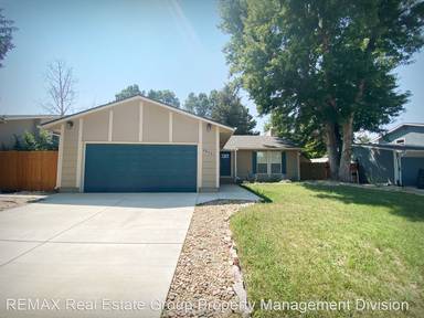 Main picture of 4973 Santiago Way
