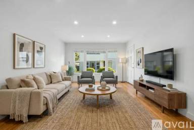 Main picture of 624 Lincoln Blvd