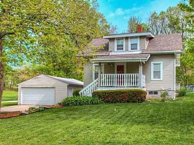 Main picture of 6631 Roseland Dr