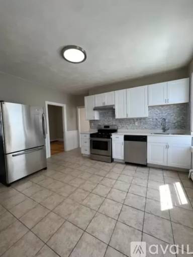 Main picture of 100 Vandewater St