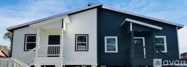 Main picture of 1505 Lakeview Dr