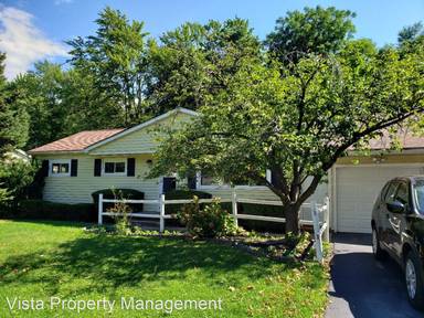 Main picture of 470 Marwood Rd