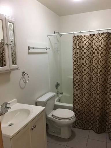 Main picture of 3020 Jackson Ave