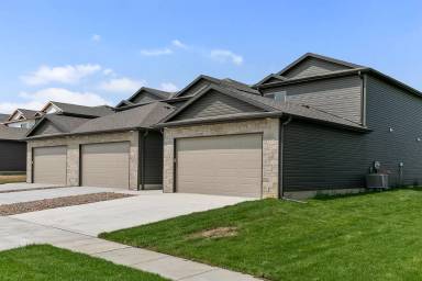 Main picture of 7002 Serpentine Dr