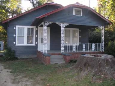 Main picture of 1102 10th Ave