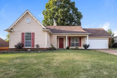 Main picture of 25 Oakridge Cv