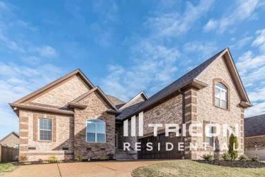 Main picture of 214 Karen Dr