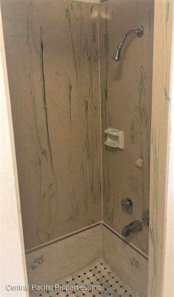 Main picture of 727 Mahiai St