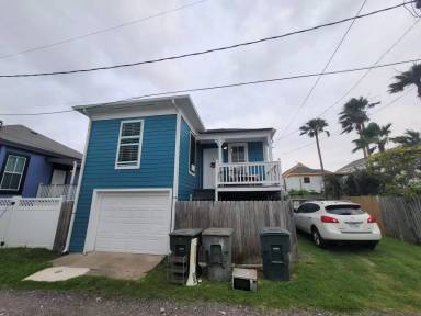 Main picture of 1623 Avenue N 1/2