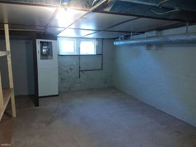Main picture of 227 S Ellwood Ave