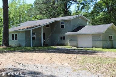 Main picture of 28657 Highway 67