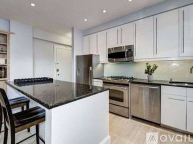 Main picture of 1820 Clydesdale Pl NW