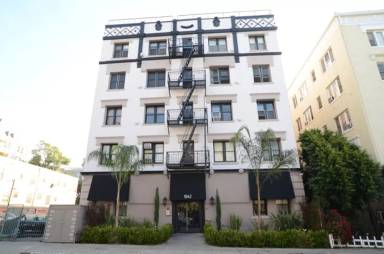Main picture of The Commodore Hollywood