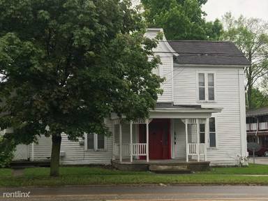 Main picture of 736 Broadway St