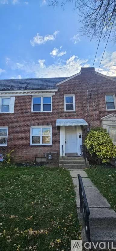 Main picture of 534 E Frederick St