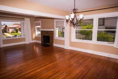 Main picture of 3528 Herman Ave
