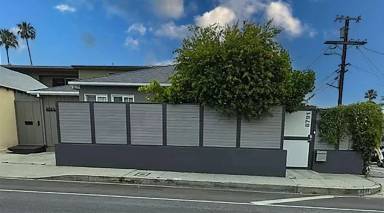 Main picture of 8791 Cadillac Ave