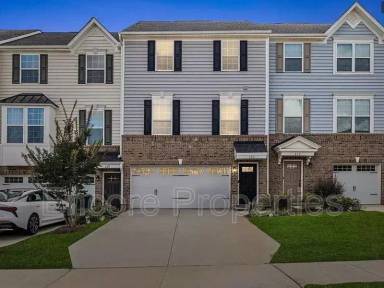 Main picture of 333 Amber Acorn Ave