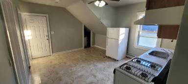 Main picture of 43 Lincoln Ave