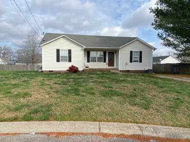 Main picture of 2102 Bennett Ct