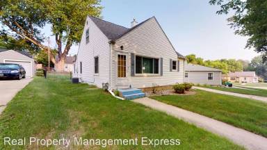 Main picture of 1705 S Wayland Ave