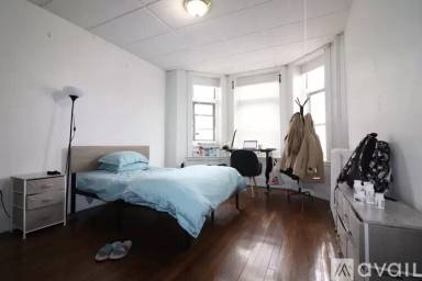 Main picture of 409 Huntington Ave