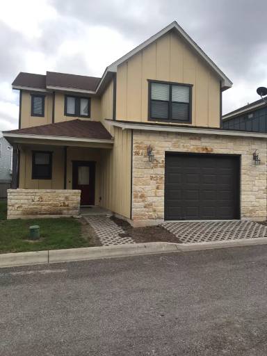 Main picture of 510 Mueller St.