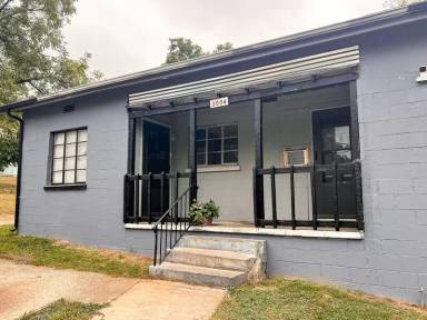 Main picture of 3004 E 26th St