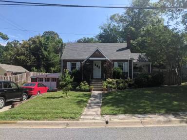 Main picture of 6703 Prince Georges Ave