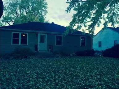 Main picture of 3009 N Oneida St