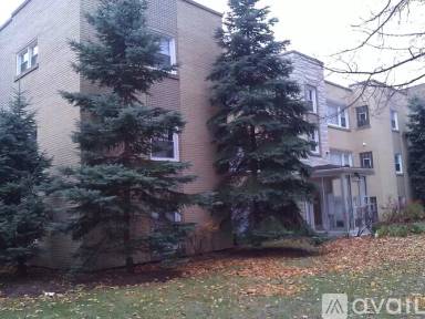 Main picture of 1600 Monroe St